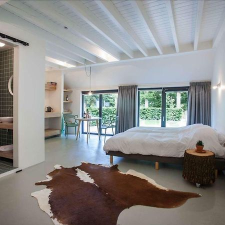Uitgerust Voor Zaken Bed and Breakfast Χερενφέιν Εξωτερικό φωτογραφία