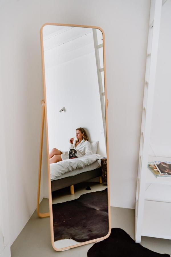 Uitgerust Voor Zaken Bed and Breakfast Χερενφέιν Εξωτερικό φωτογραφία