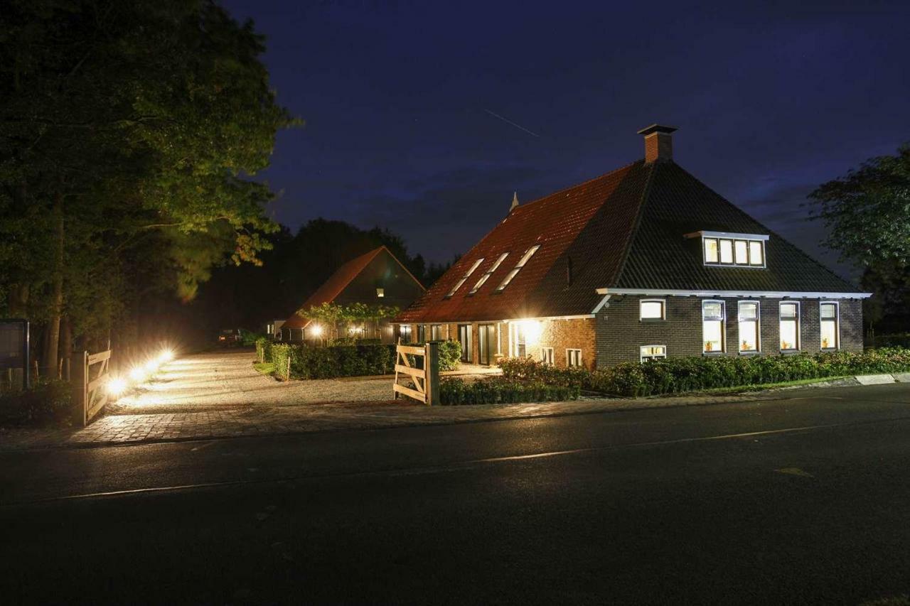 Uitgerust Voor Zaken Bed and Breakfast Χερενφέιν Εξωτερικό φωτογραφία