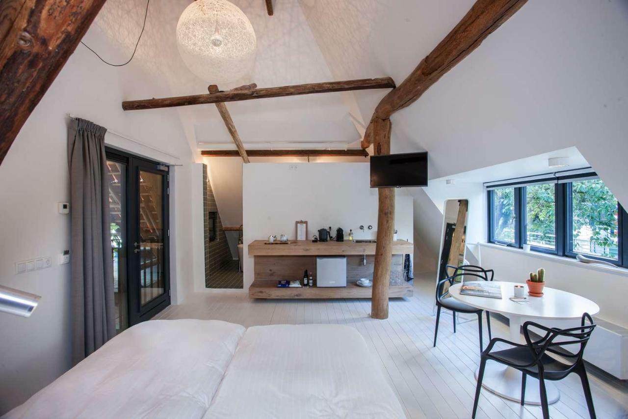 Uitgerust Voor Zaken Bed and Breakfast Χερενφέιν Εξωτερικό φωτογραφία